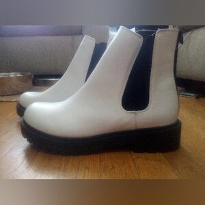 SheIn white ankle boots